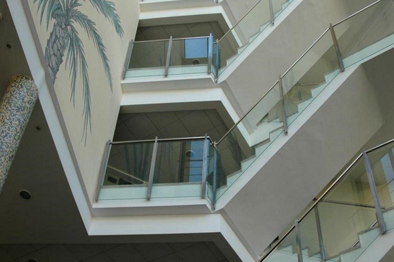 Hotel California Palace سالو المظهر الخارجي الصورة